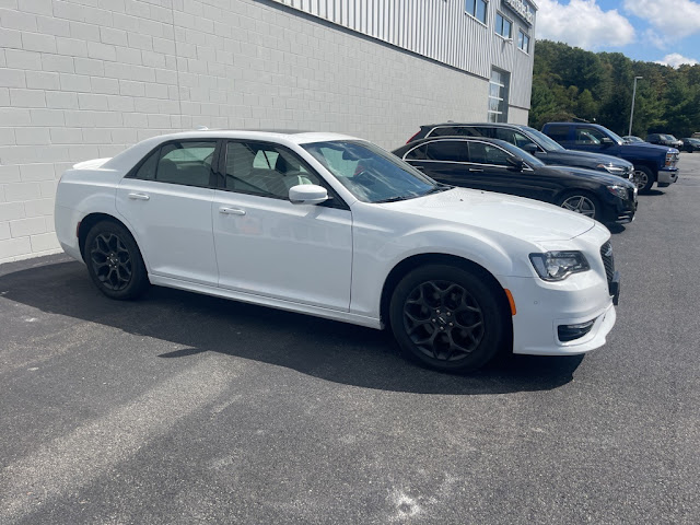2019 Chrysler 300 S