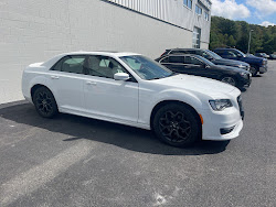 2019 Chrysler 300 S
