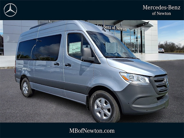 2025 Mercedes-Benz Sprinter 2500 Passenger 144 WB