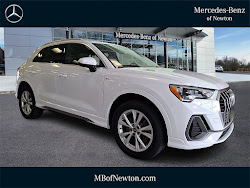 2022 Audi Q3 Premium