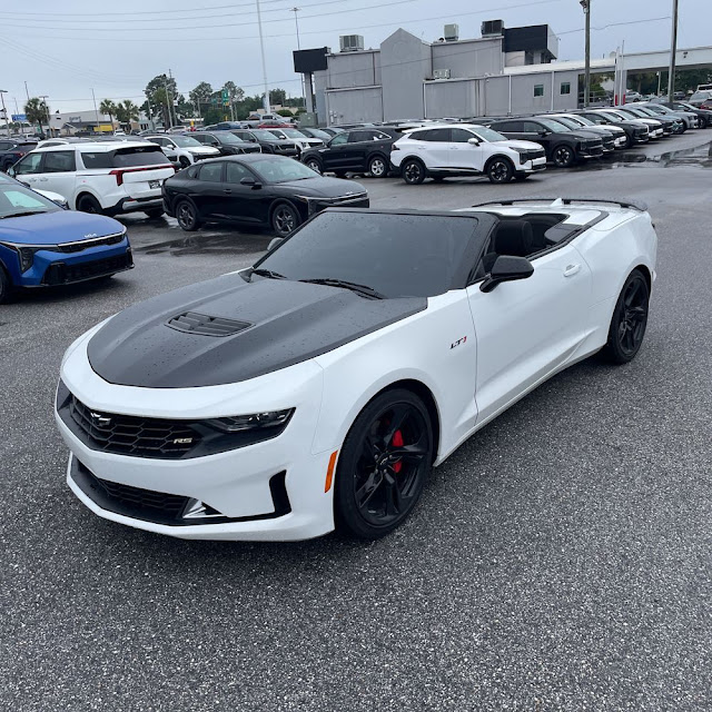 2023 Chevrolet Camaro LT1