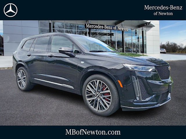 2025 Cadillac XT6 Sport